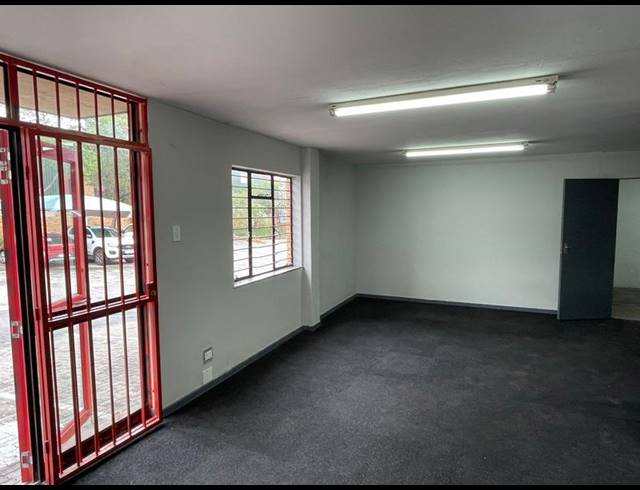 INDUSTRIAL PROPERTY TO RENT IN SAMRAND BUSINESS PARK